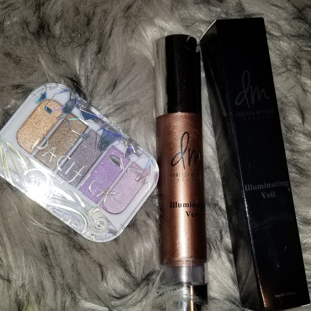 Illuminating Veil & Pacifica Eyeshadow